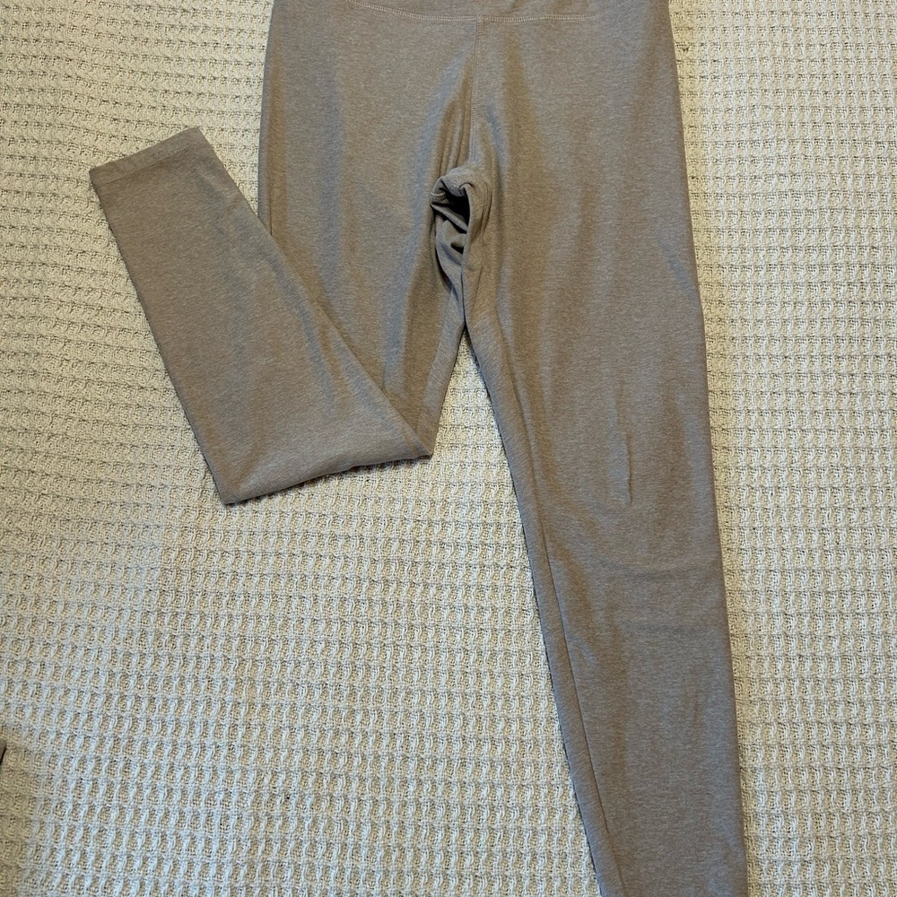 Danskin Athletic Set